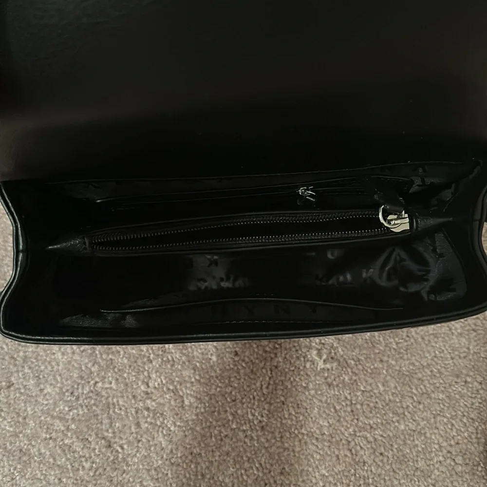 Purse - Picture 4 of 5